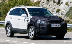 连结了现款车型的全体制型